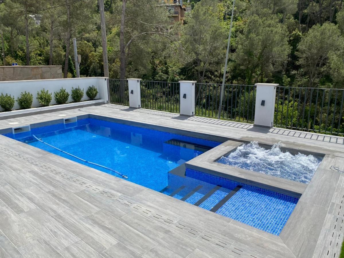 Lux Spa Barcelona Vallirana Exteriér fotografie
